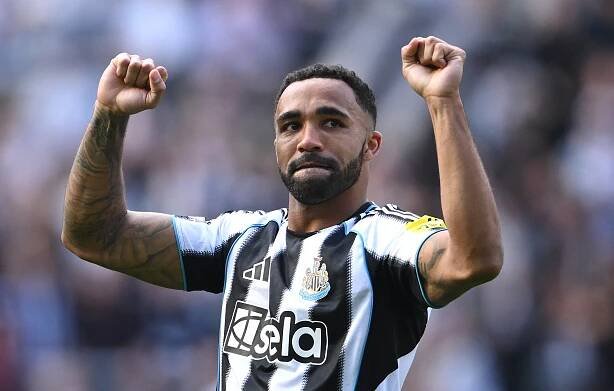 Newcastle striker Callum Wilson celebrating.