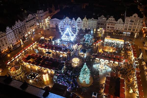 FOTO: Za vánočními trhy po celé republice. Na špici Budějovice a evropské město Vánoc Brno