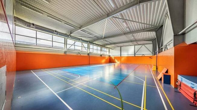 Hokejové Centrum Pouzar | Sportovní hala