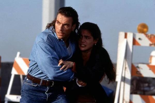 Živý terč - Z filmu - Jean-Claude Van Damme, Yancy Butler
