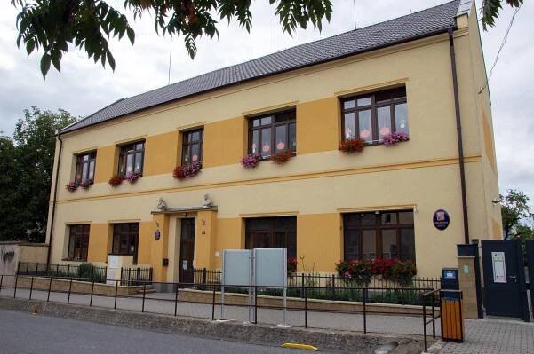 Liblice - obecní úřad foto 4