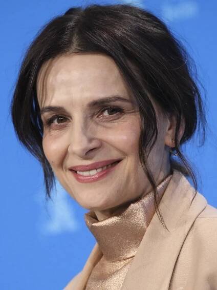 Juliette Binoche - Actress, Artist, Dancer