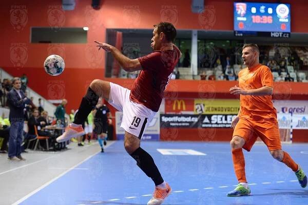 Sparta začala Ligu mistrů výborně! Rumunům dala sedmičku | FOTBAL.CZ