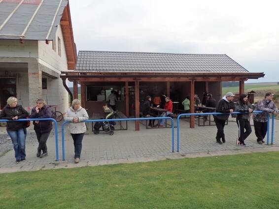 Pálení čarodejnic 30.4.2015 TJ Sokol Herálec (hřiště) a SDH Herálec (park) – Obec Herálec