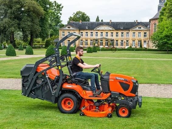 Traktorová kosačka Kubota G231HD