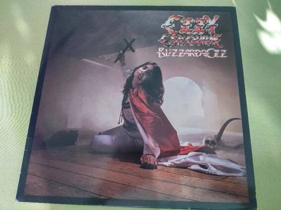 LP Ozzy Osbourne - Blizzard of OZZ UK JET PRESS