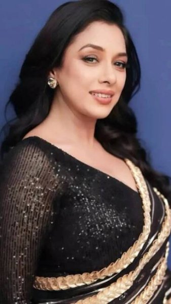 Rupali Ganguly’s top 10 gorgeous ethnic looks