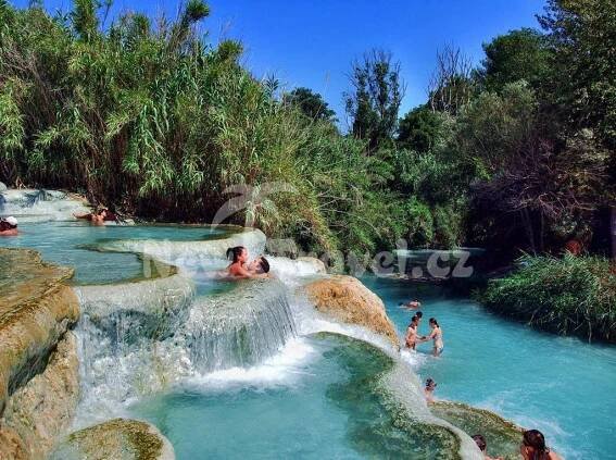 Krásy střední Itálie a lázně Saturnia Itálie | New Travel.cz
