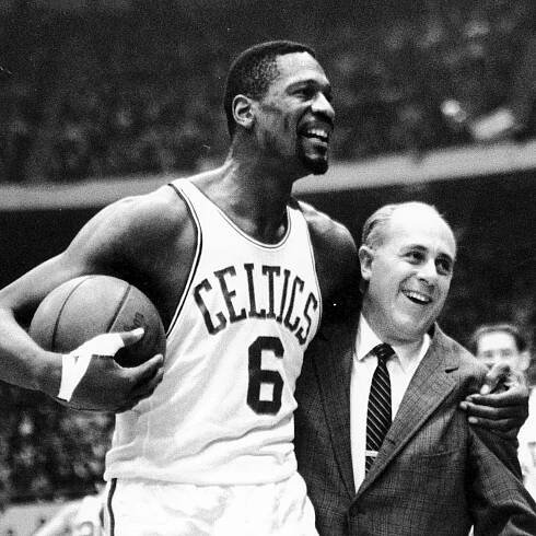 Bill Russell, Celtics Center Who Transformed Pro Basketball, Dies at 88