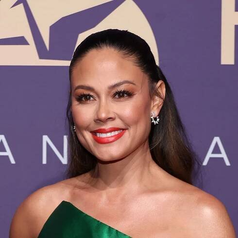 NCIS alum Vanessa Lachey is a bikini bombshell as she showcases head-turning makeover