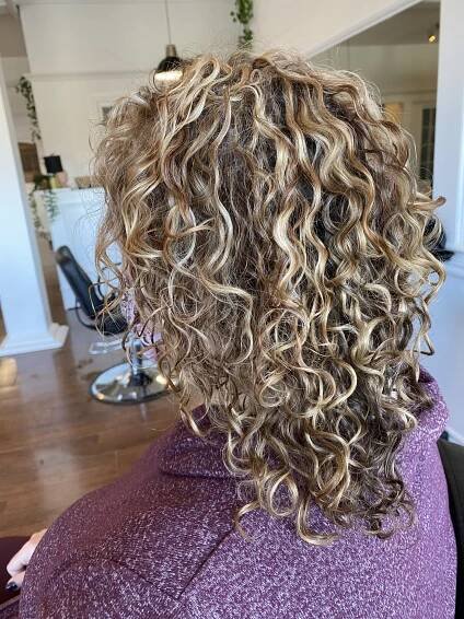 Home - The House Of Curls