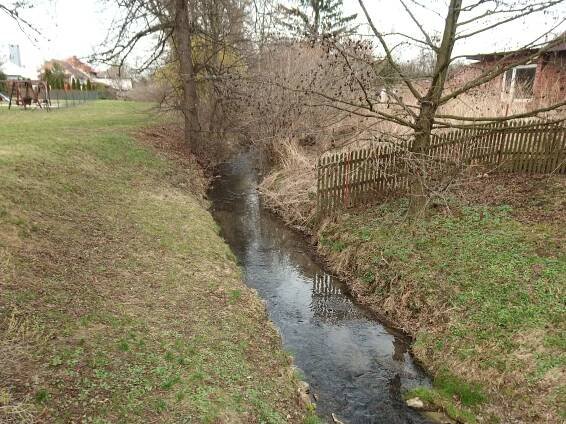 Soubor:Prasklice, Švábský potok.jpg
