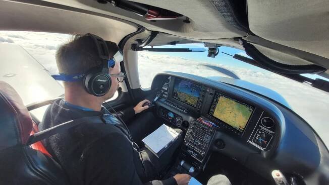 Pilotní průkazy a přehled pilotních výcviků od AeroPrague
