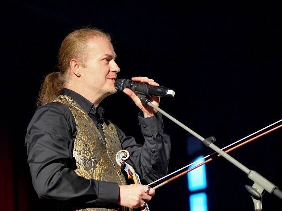 Pavel Šporcl a Gipsy Fire – Hvězdy nad Vltavou