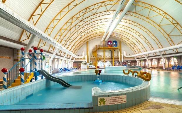 Slovensko: Velký Meder jen 280 m od aquaparku Thermal Corvinus v Hotelu Elenka *** s polopenzí + welcome drink - 24travel.cz