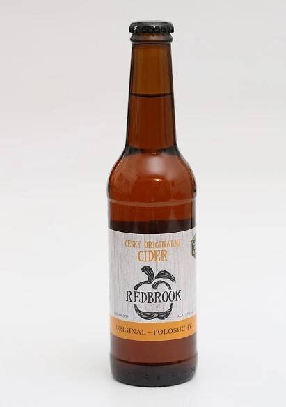 Jablečné cidery jsou plné cukru a barviv, ukázal test! Výrobci mají volné ruce