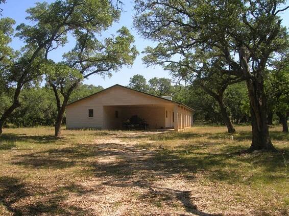 KENDALL COUNTY COUNTRY HOME | Kendall County, Texas | Thornton Ranch Sales