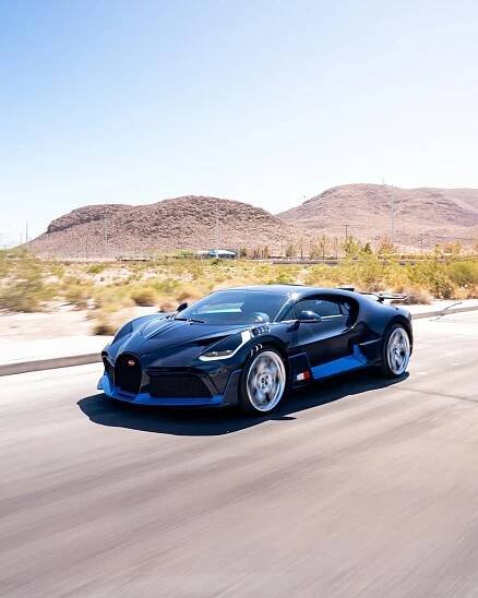 $6-Million Bugatti Divo Gets New Running Shoes