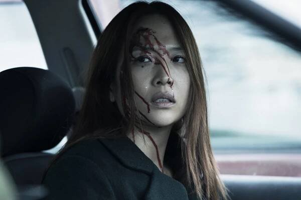 Most - Epizoda 8 - Z filmu - Sandra Yi Sencindiver