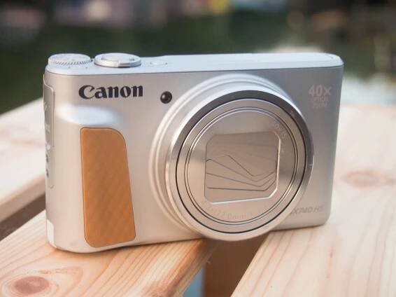Canon SX740 HS review