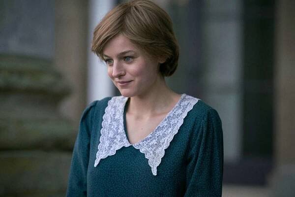 Princess Di actress Emma Corrin 'incredibly moved' by Prince Harry's reaction to 'The Crown'