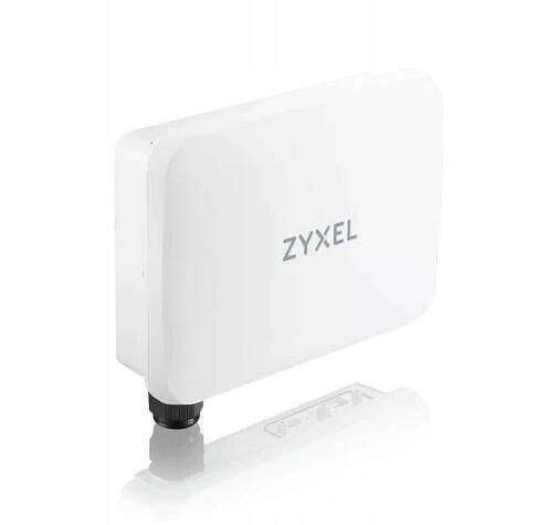 Bezdrátový set Zyxel DX3301-T0 + venkovní router Zyxel Č.7123 5G Č.