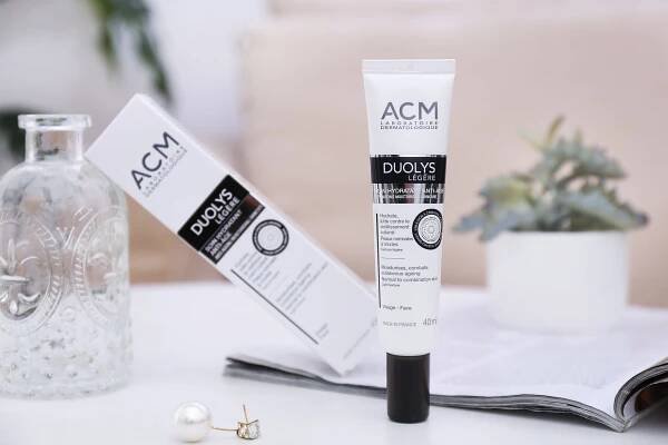 ACM Duolys Legere hydratační péče pro normální až smíšenou pleť, 40 ml 