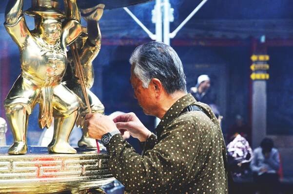  Long Shan Temple 