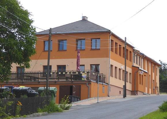 Okrouhlá - obecní úřad foto 2