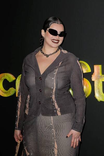 Paris Fashion Week: See Halsey, Zoe Kravitz and More