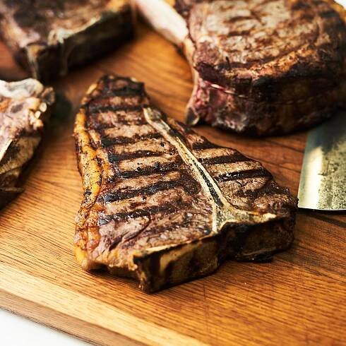 T-Bone Steak von der österreichischen Kalbin