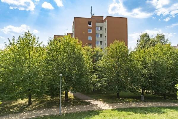 Pronájem bytu 3+1 Na Honech III, Zlín PRONAJATO - Tomáš Surovec - prodej realit férově a lidsky