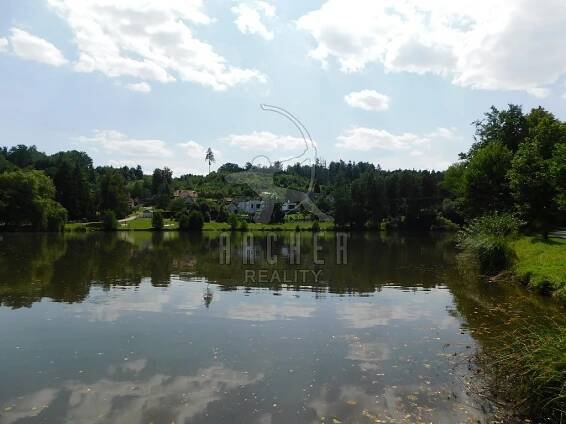 Prodej pozemků, Mirošovice | Mapio.cz