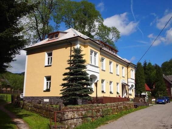 Penzion a restaurace Celnice, Mařenice
