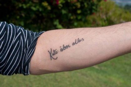 Tetování s názvem Katya v němčině