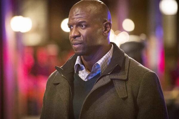 Brooklyn 99 - Jipí kajak (S03E10) (2015)