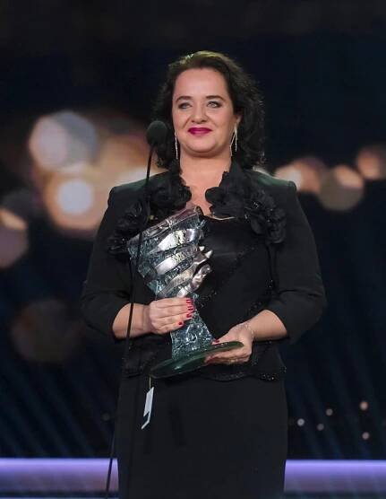Dagmar Mozolová - Krištáľové krídlo