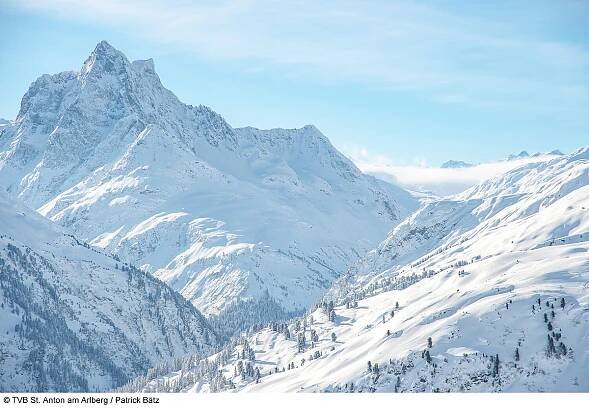 Ski Arlberg - St. Anton / Zürs / Lech - Lyžování 2024/25 | Nev-Dama.cz