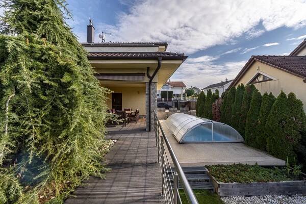 Bazová, Stupava - Malacky | Prodej, Rodinný dům, 5+kk, 357 m²
