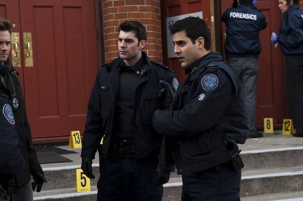 Rookie Blue - Pravidla - Z filmu - Travis Milne, Ben Bass