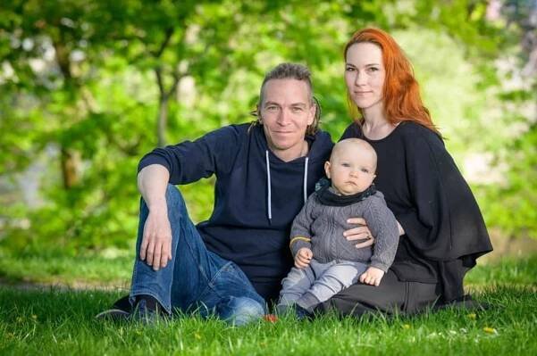„Tečka“ je opožděná a manipulativní, tvrdí expertka. Zmínila chyby v kampaních u všech stran