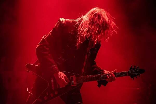 FOTOREPORT: V Praze se setkaly legendy. V O2 areně vystoupili Judas Priest, Saxon a Uriah Heep