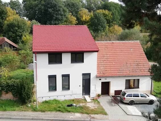 Rodinný dům Holasice