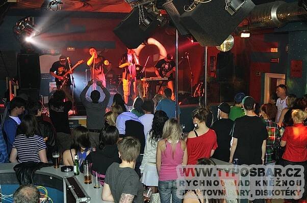 MUSIC CLUB TYPOS 10.5.2013 - WILD RAP NIGHT