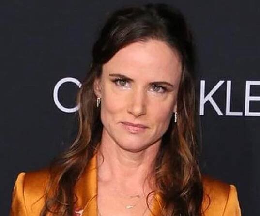Juliette Lewis Biography - Facts, Childhood, Family & Achievements of Actress & Singer