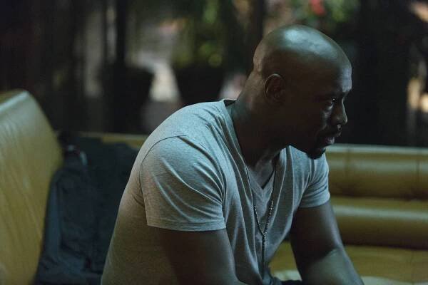 Lucifer - Vezmi mě zpátky do pekla - Z filmu - D.B. Woodside