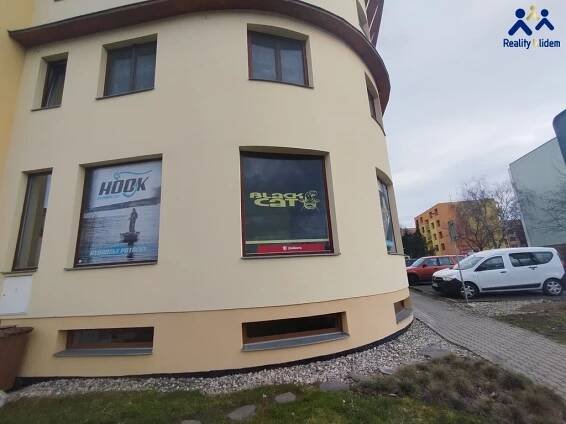 Pronájem obchodní prostory, 155 m² - Vyškov | Reality KLIDEM