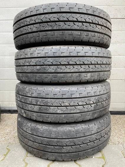 Bridgestone Duravis 215/65 R16C 109/107 4Ks letní pneumatiky