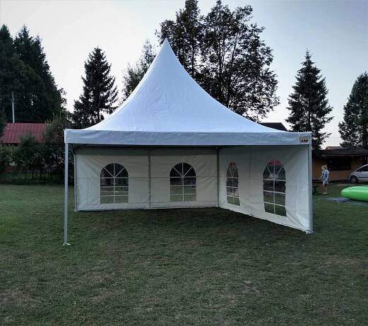 Pagoda 6m x 6m | FUNNYJUMP - Prenájom zábavných atrakcií