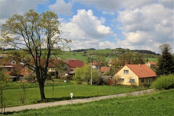 Křtěnov - Vesnice
